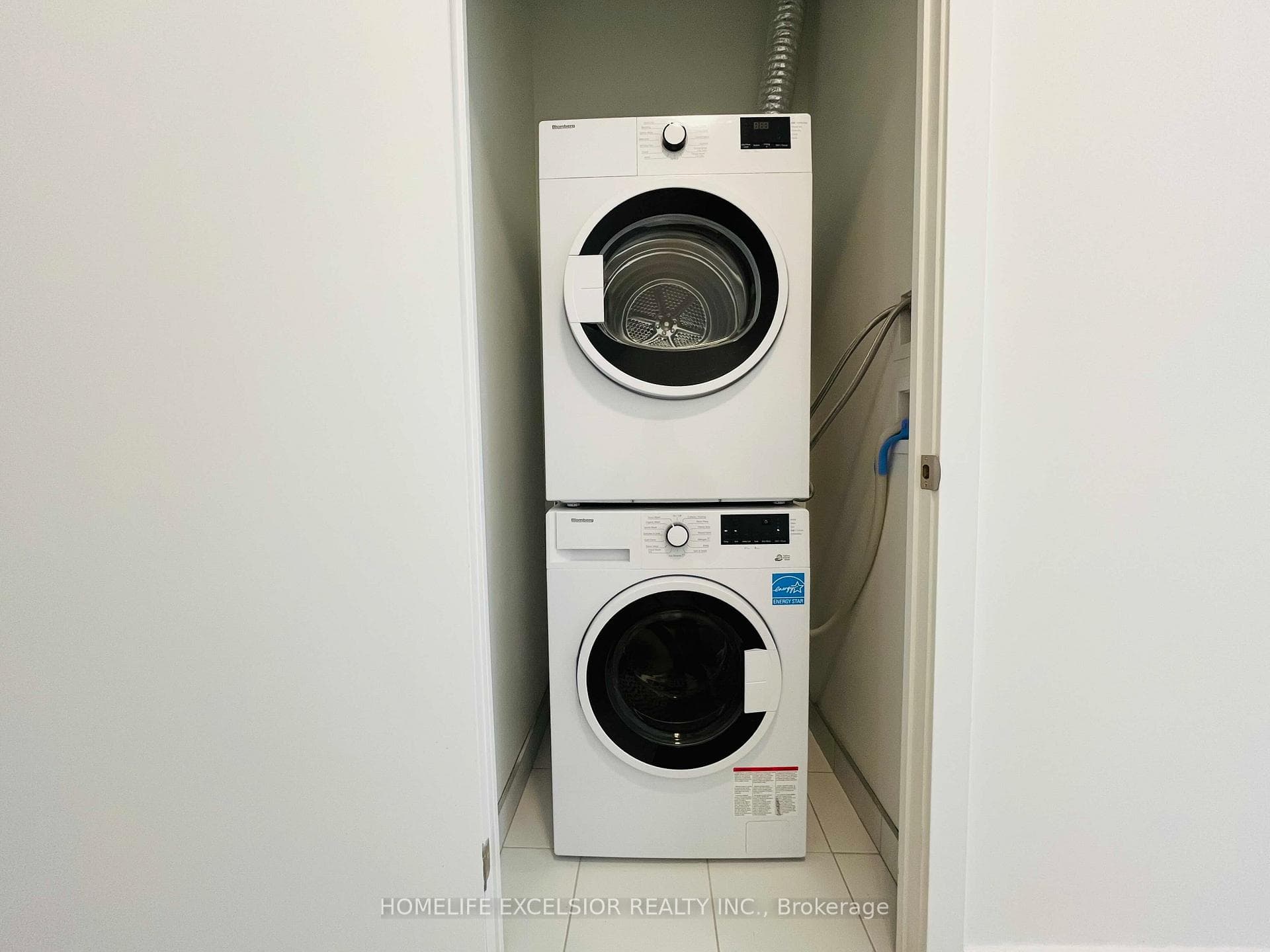 1 Quarrington Lane Unit 2710 photo 15