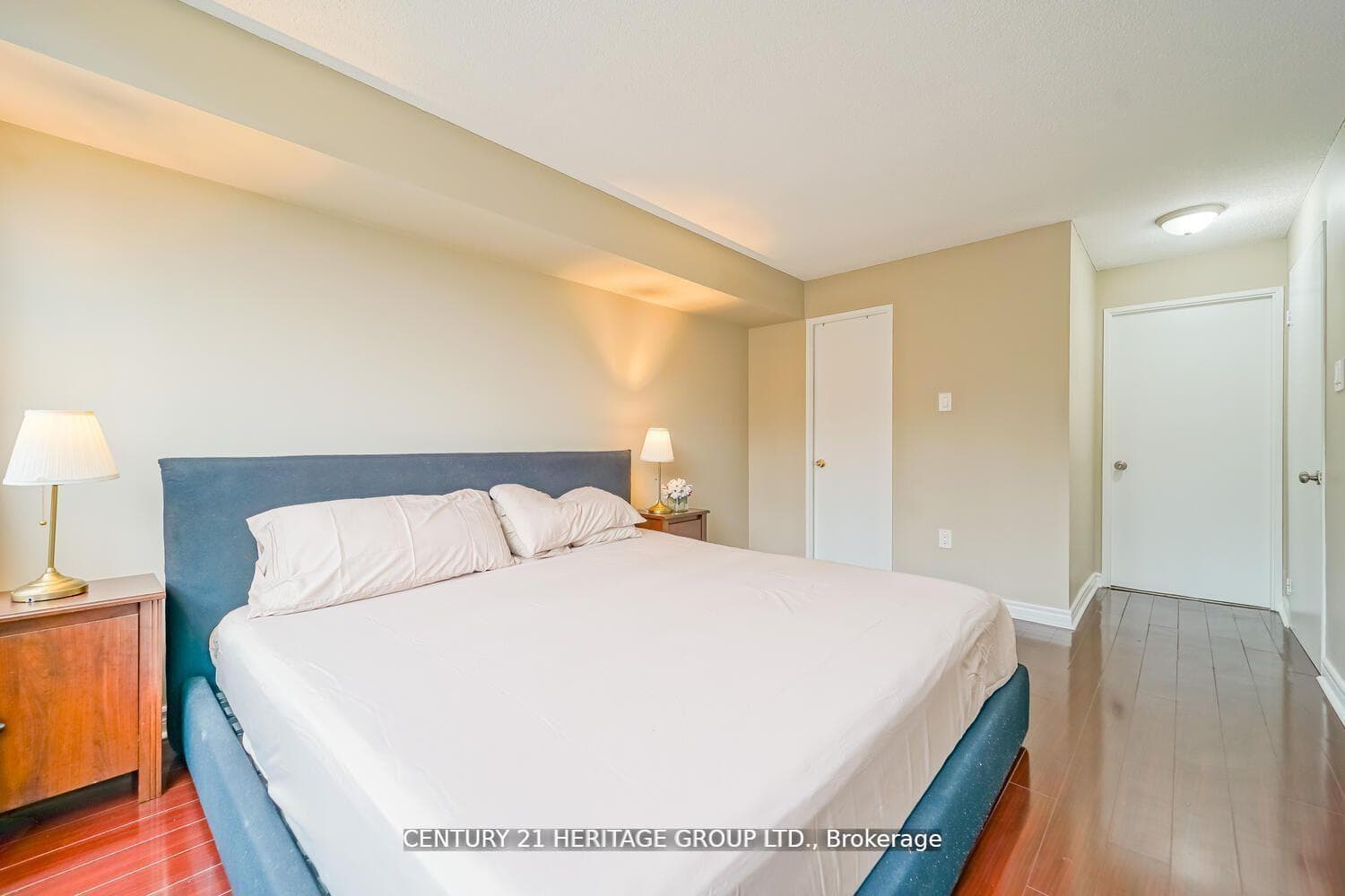 3050 Ellesmere Road Unit 311 photo 33