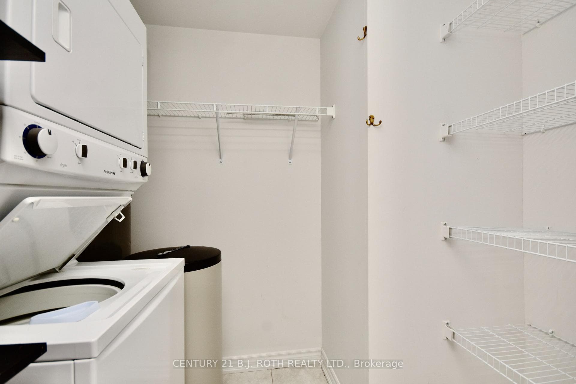 43 Ferndale Drive Unit 104 photo 6
