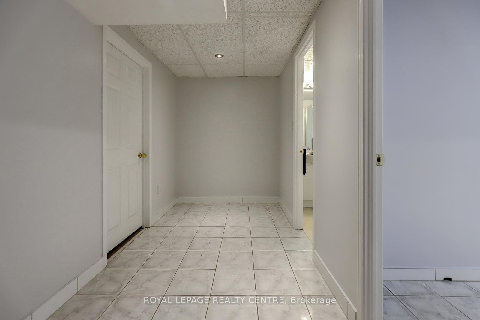450 Abington Avenue photo 34