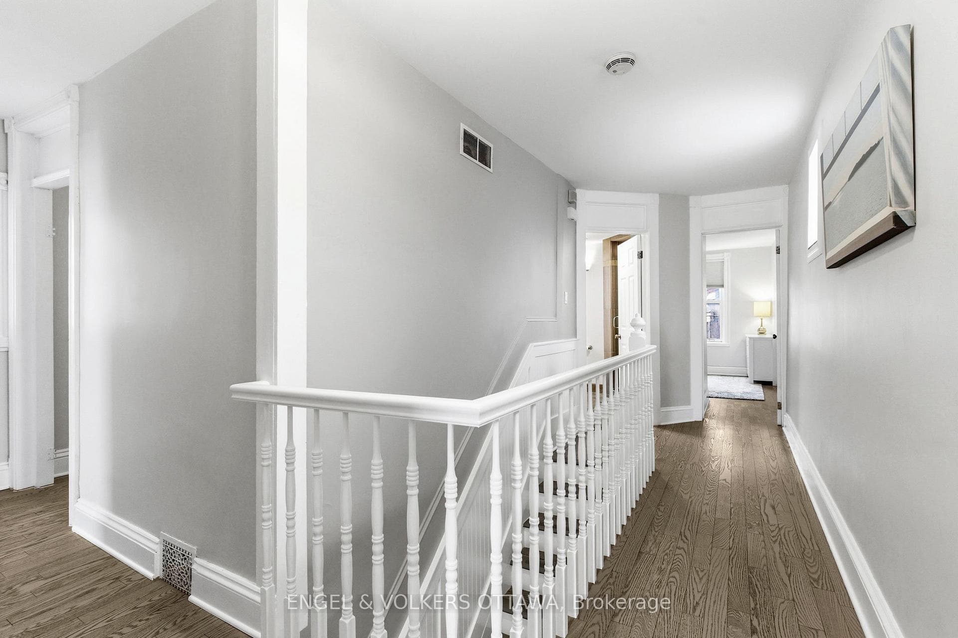 83 Eccles Street photo 29