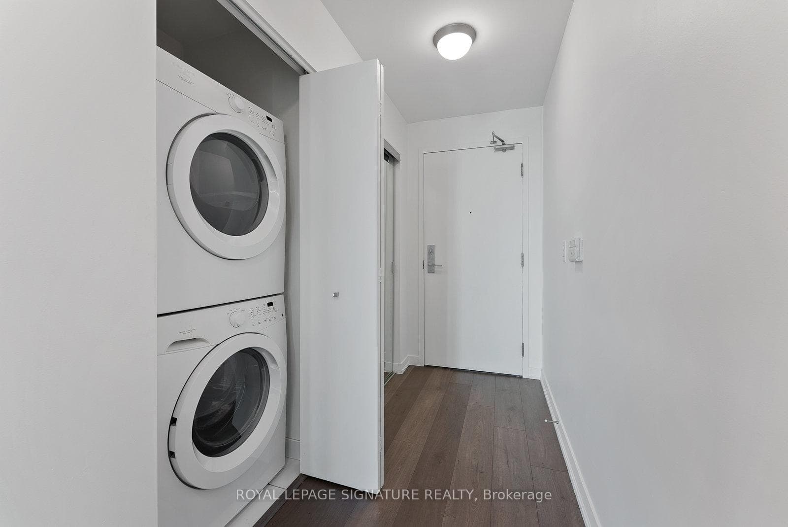 150 East Liberty Street Unit 2307 photo 8