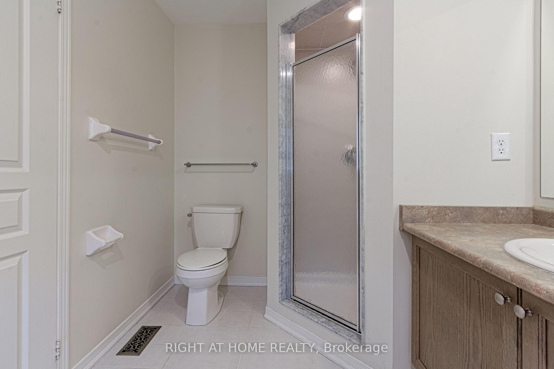 3062 Janice Drive photo 20