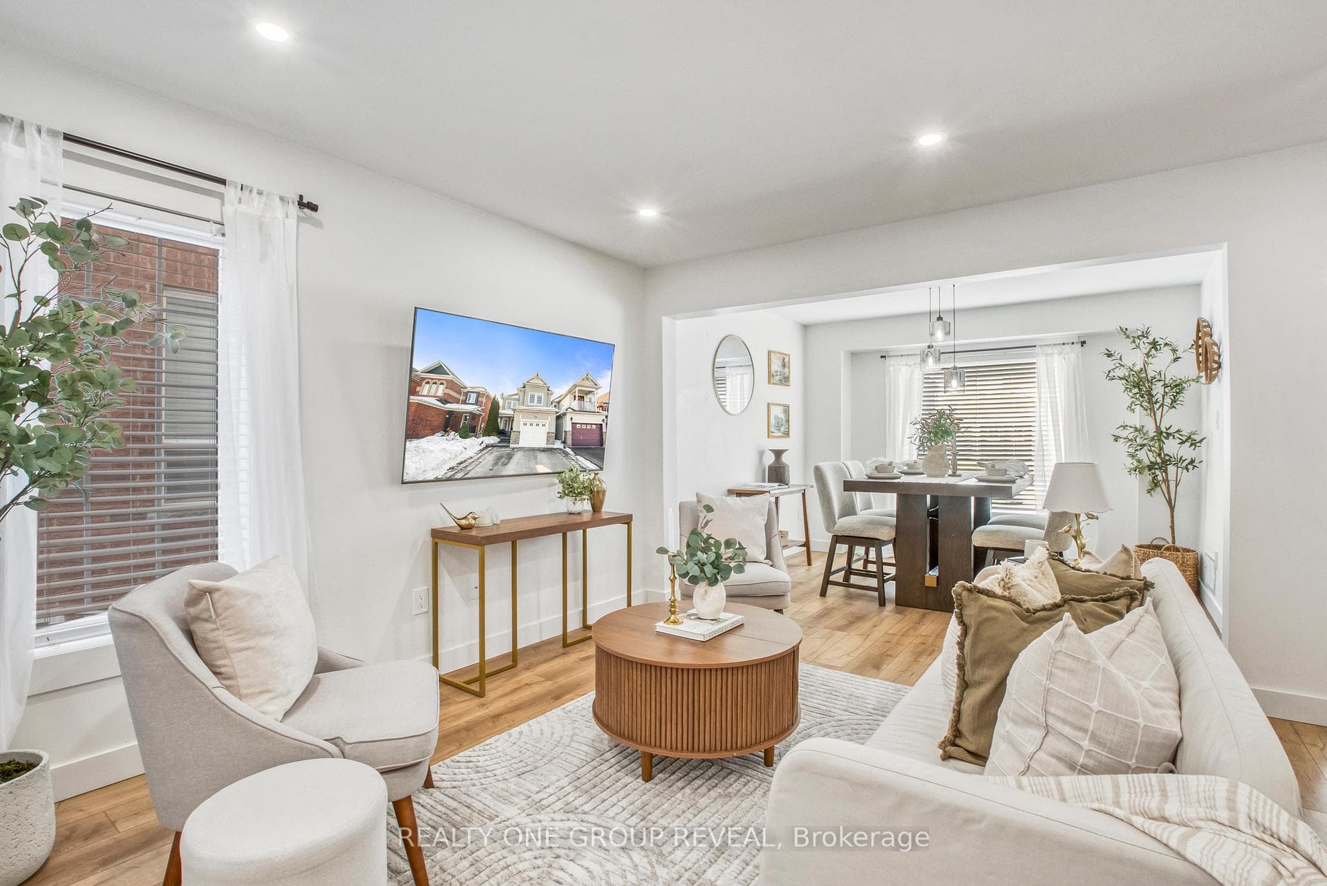 18 Harmer Drive photo 9