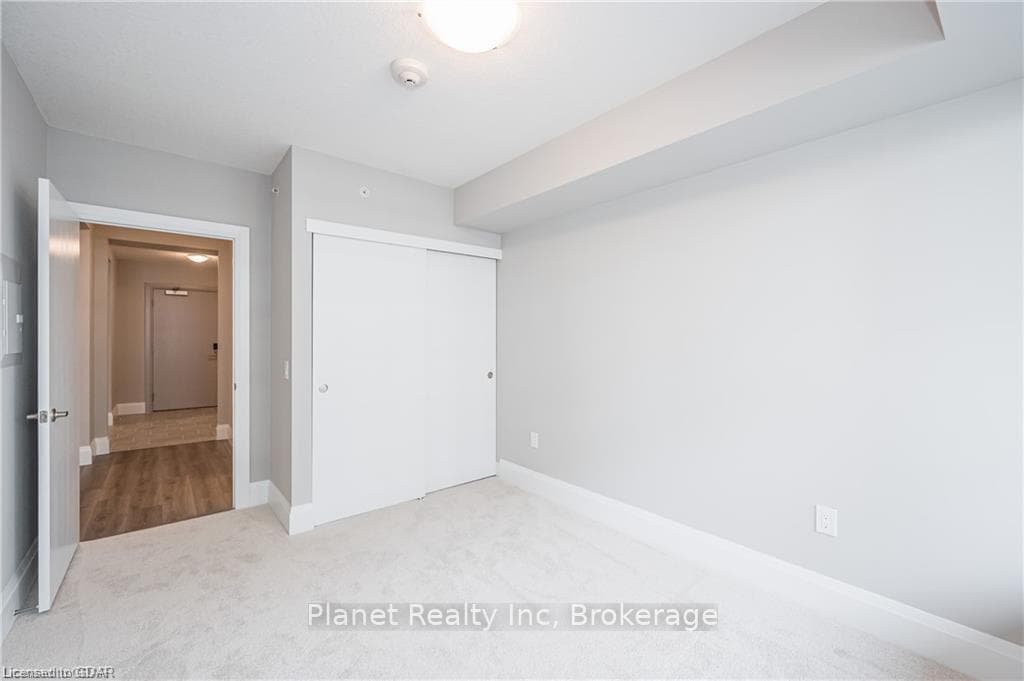 73 ARTHUR Street Unit 613 photo 18