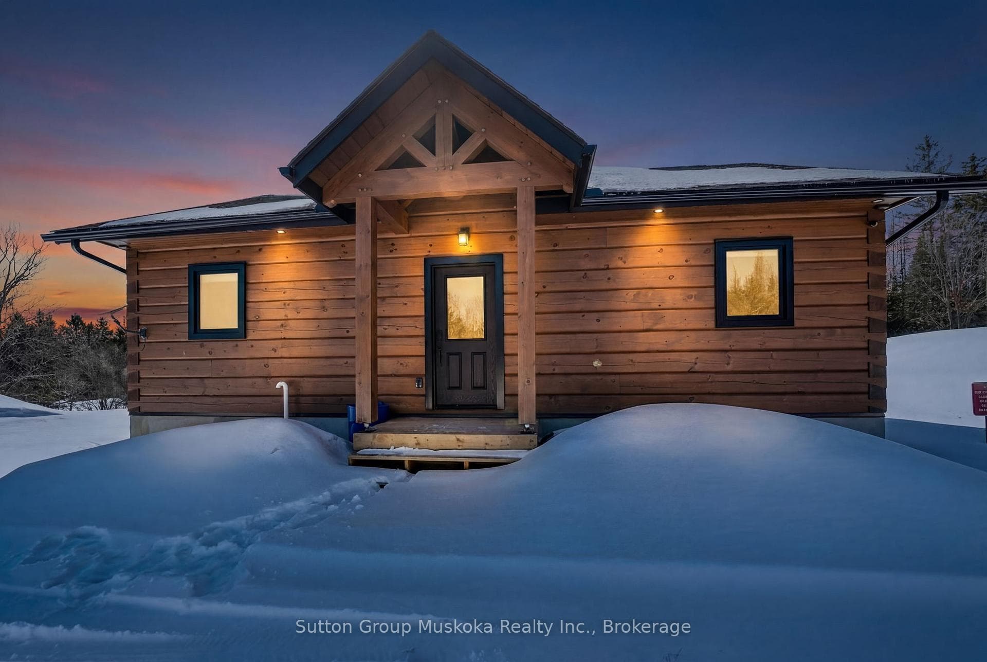 Beautiful Country True North Log Home