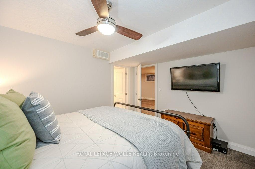 146 Maplecrest Drive photo 34