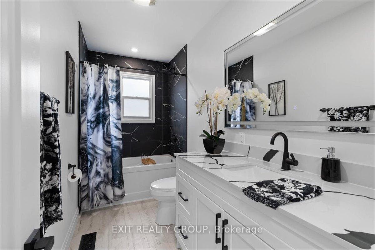 22 Alfred Street photo 13
