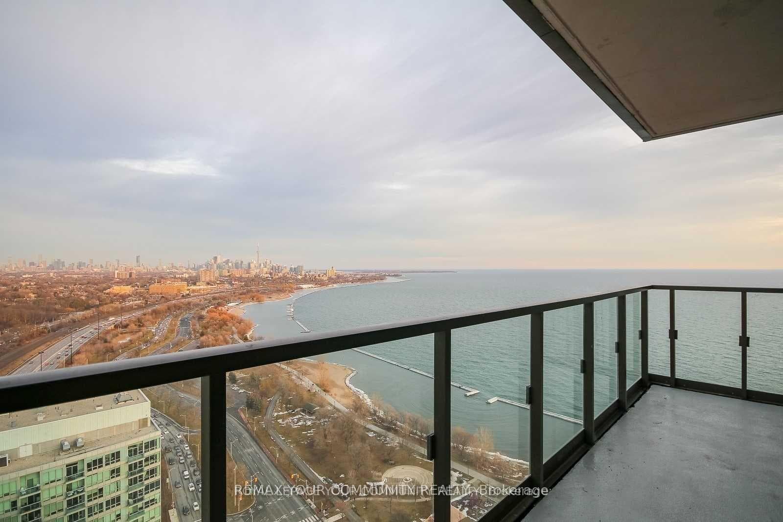 1926 Lake shore Boulevard Unit 3705E photo 29
