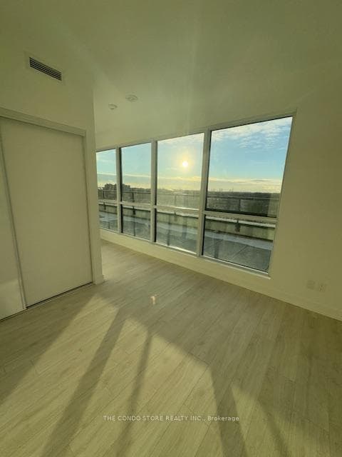 181 Sheppard Avenue Unit 707 photo 10