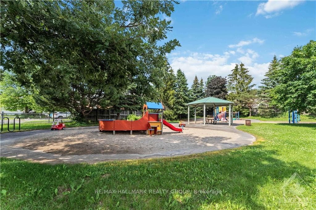39 KIMBERWICK Crescent photo 25