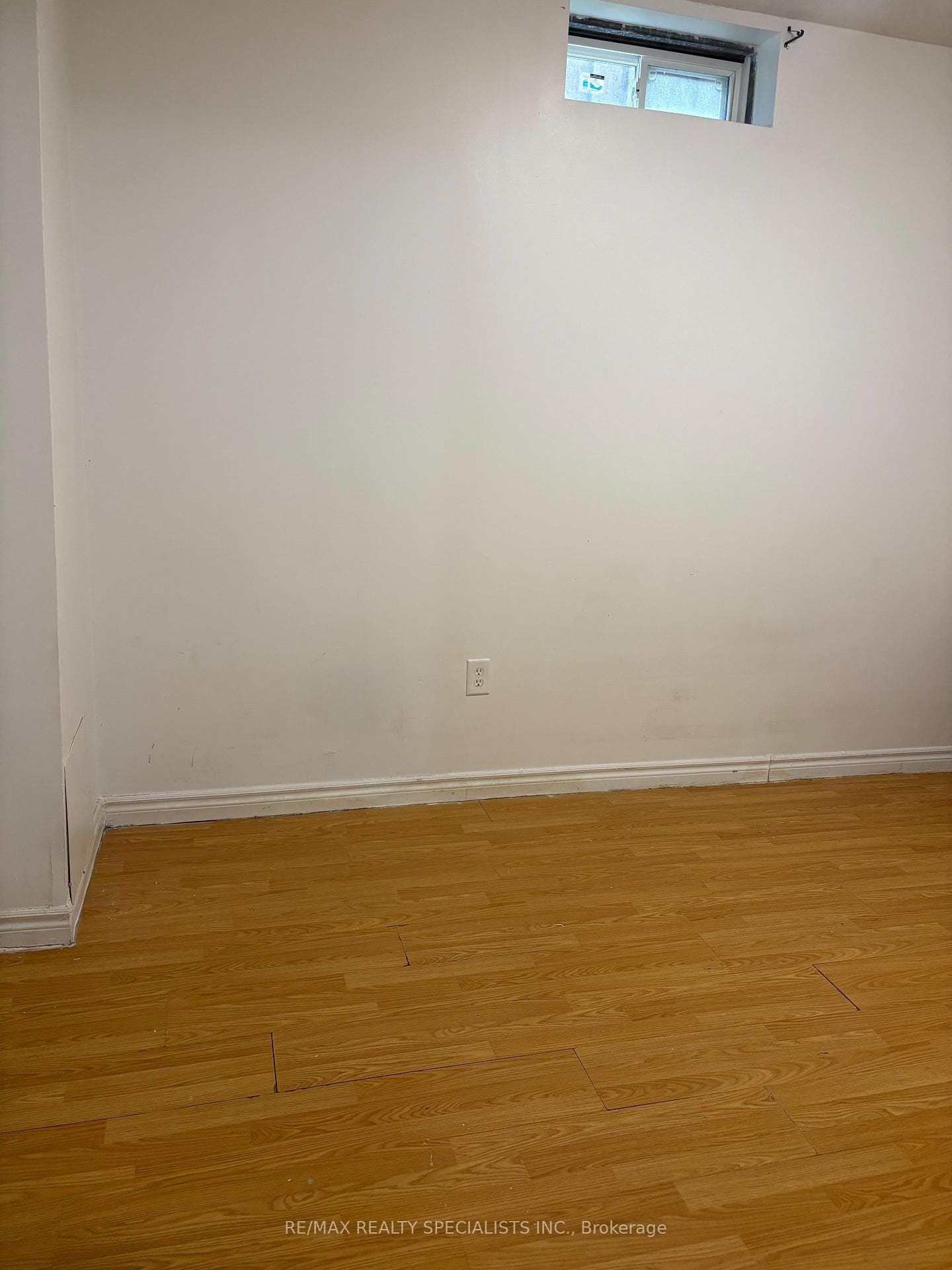 3012 Dalehurst Drive Unit BSMT photo 8