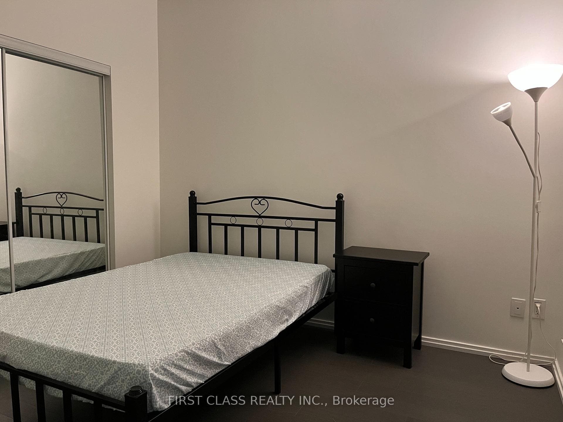 70 Temperance Street Unit 408 photo 5
