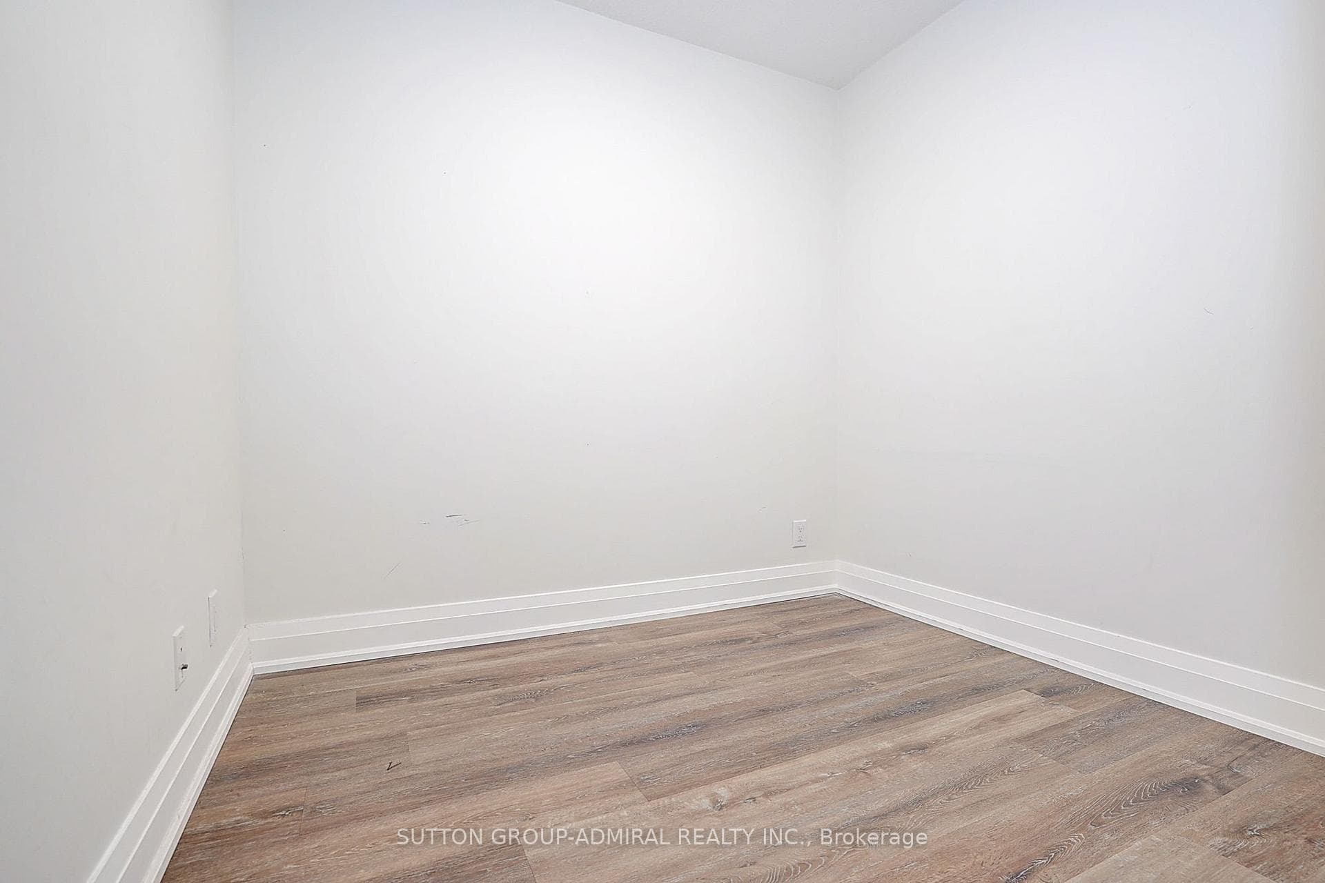 1060 Sheppard Avenue Unit 1408 photo 26