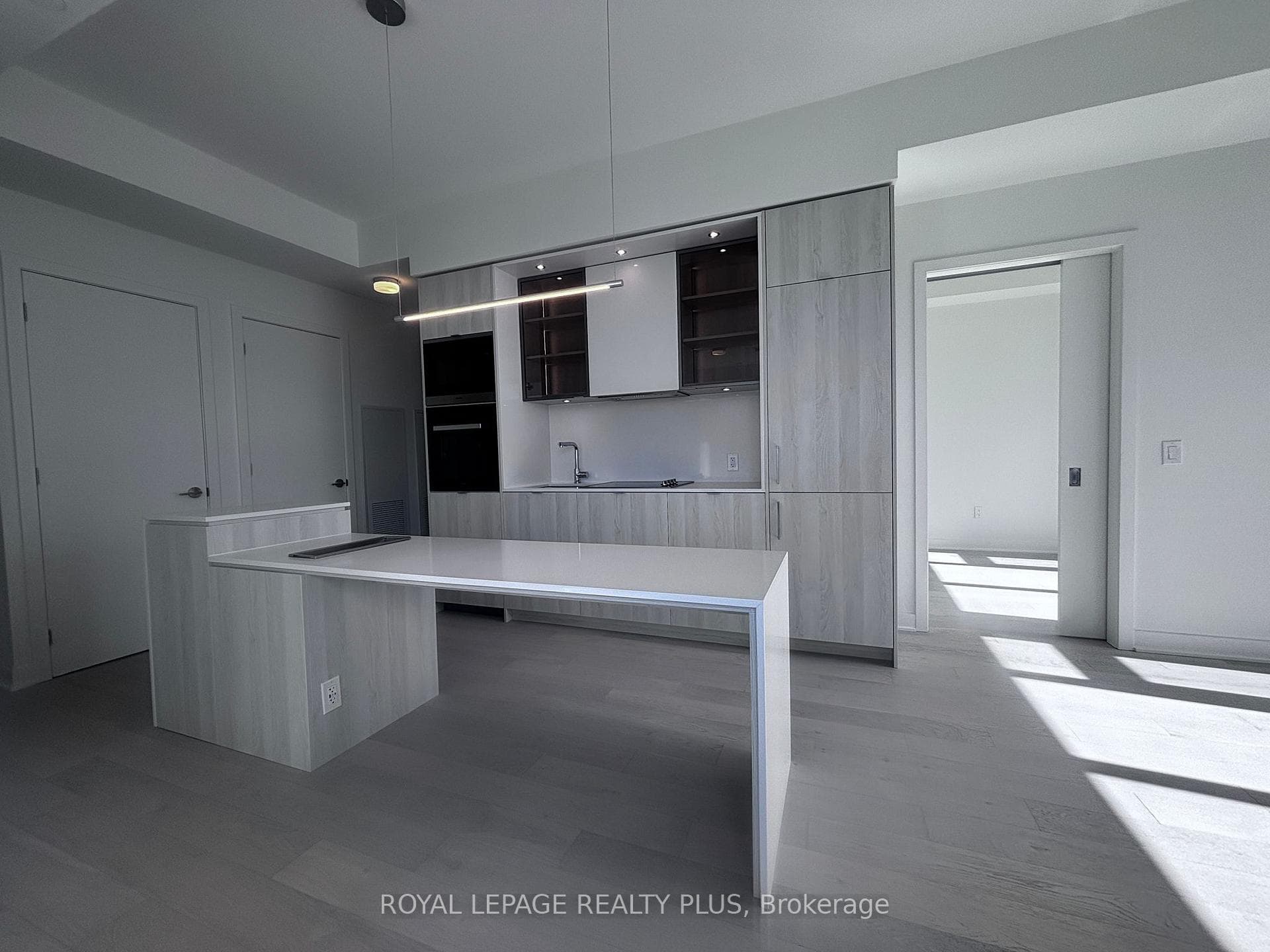 11 Yorkville Avenue Unit 4902 photo 18