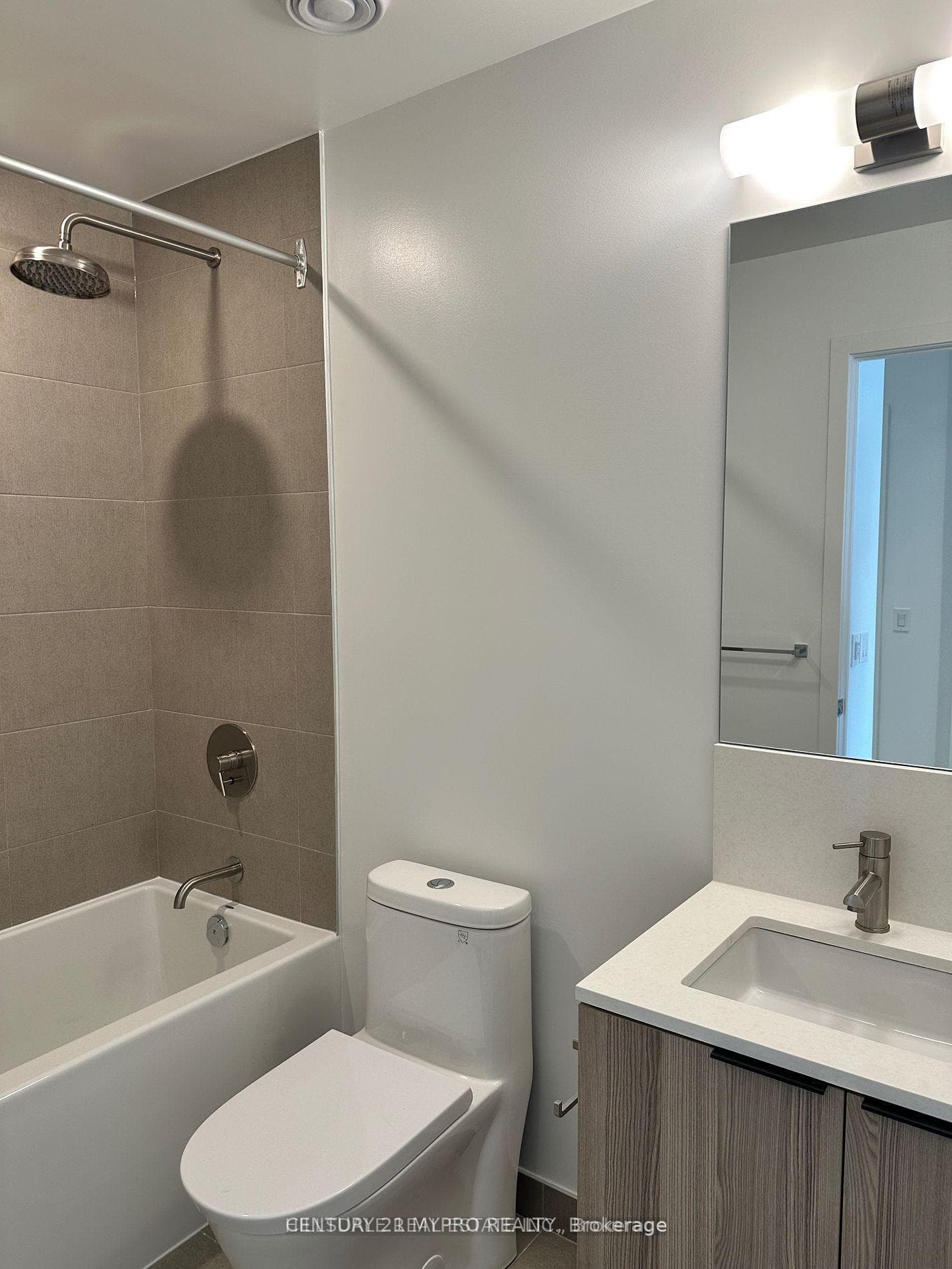 55 Mercer Street Unit 1811 photo 8