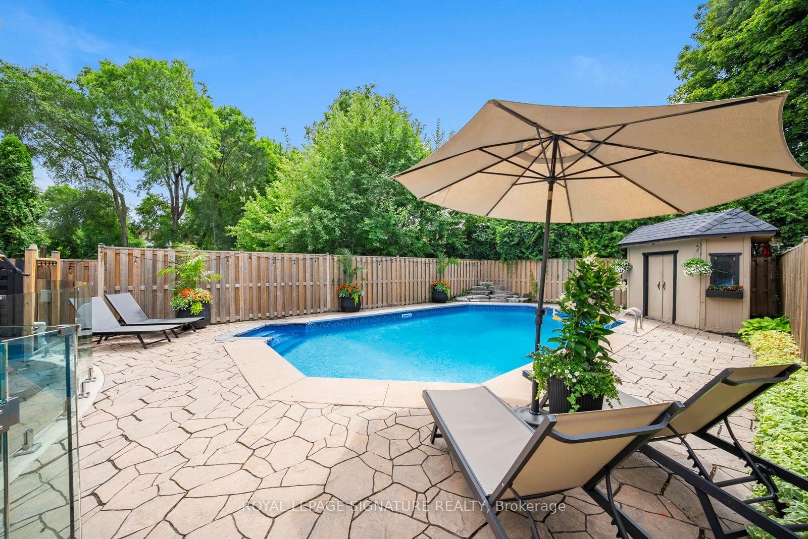 4194 Trellis Crescent photo 43