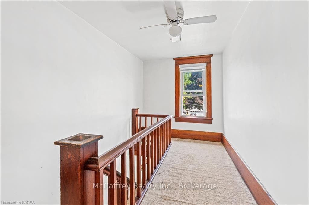 42 RICHARD Street photo 24