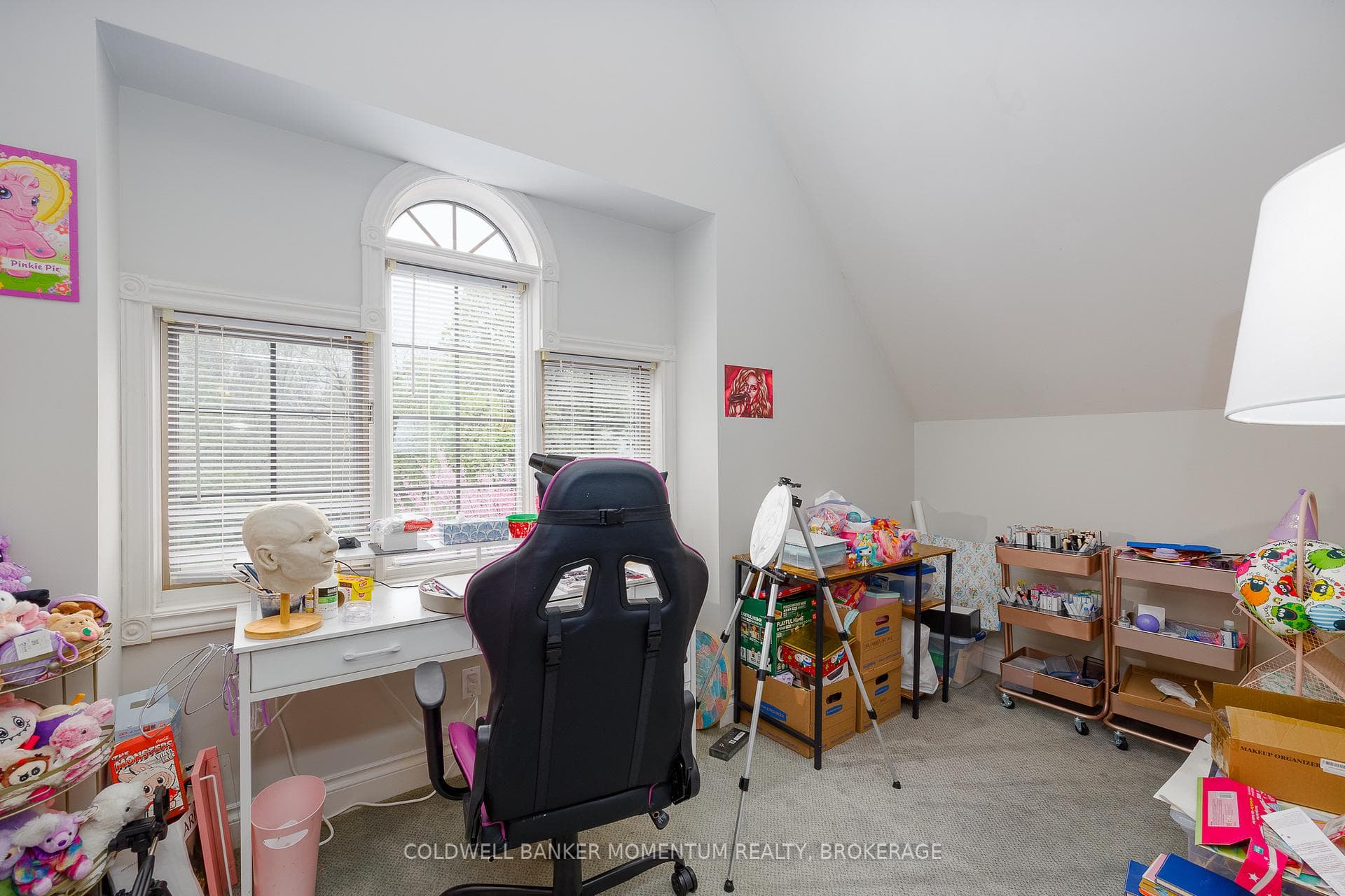 388 Linwell Road photo 33