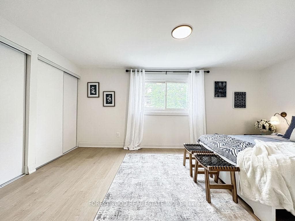 400 Bloor Street Unit 56 photo 13