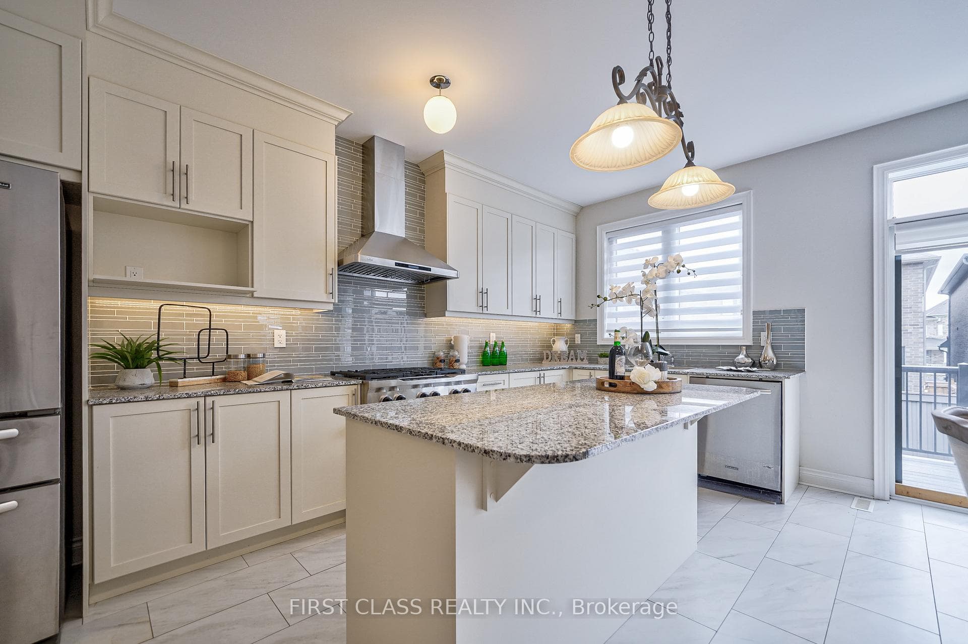 348 Baker Hill Boulevard photo 15
