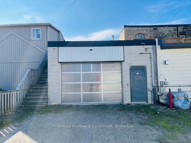 82/84 Elora Street photo 12