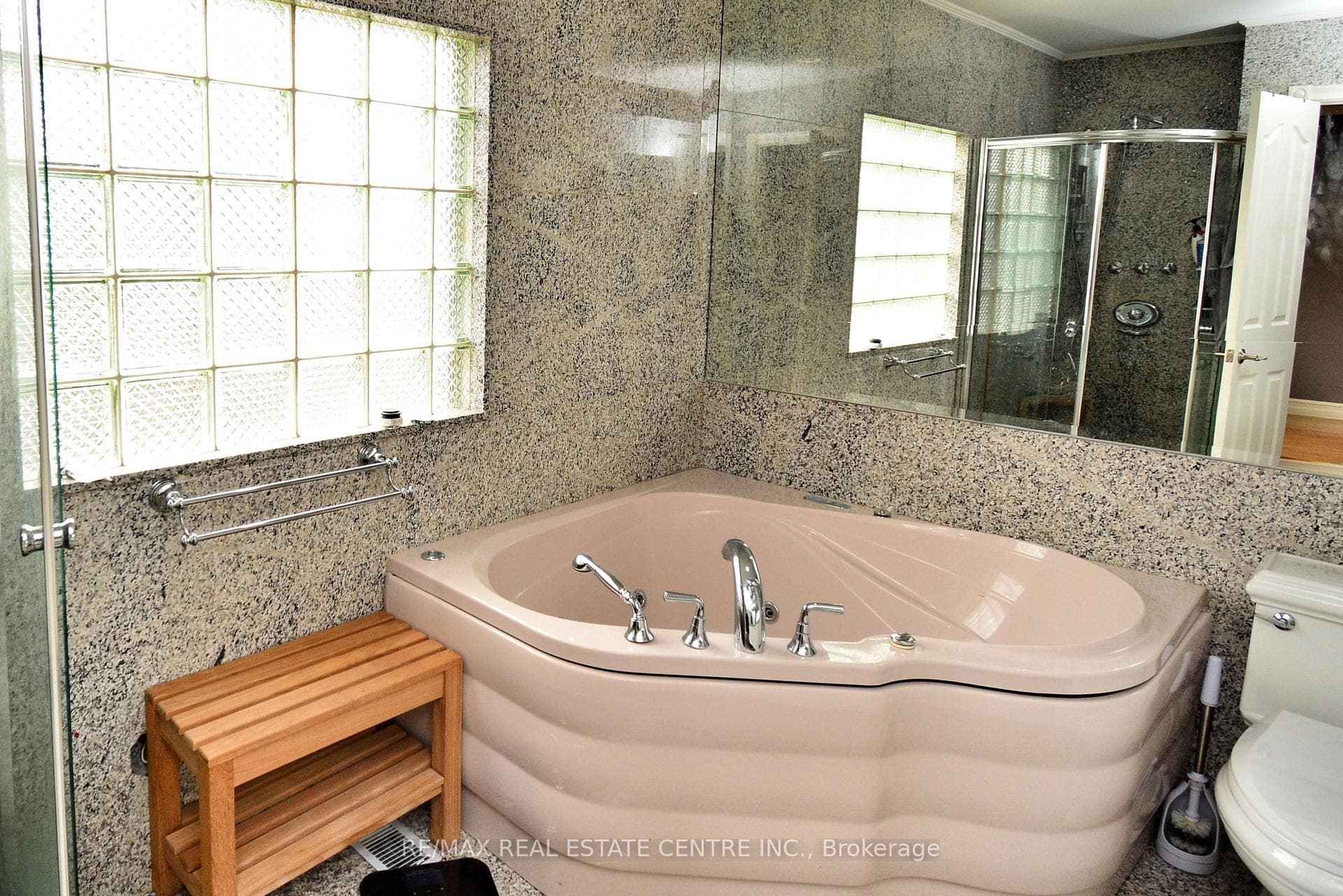 20 Crescent Hill Drive photo 24