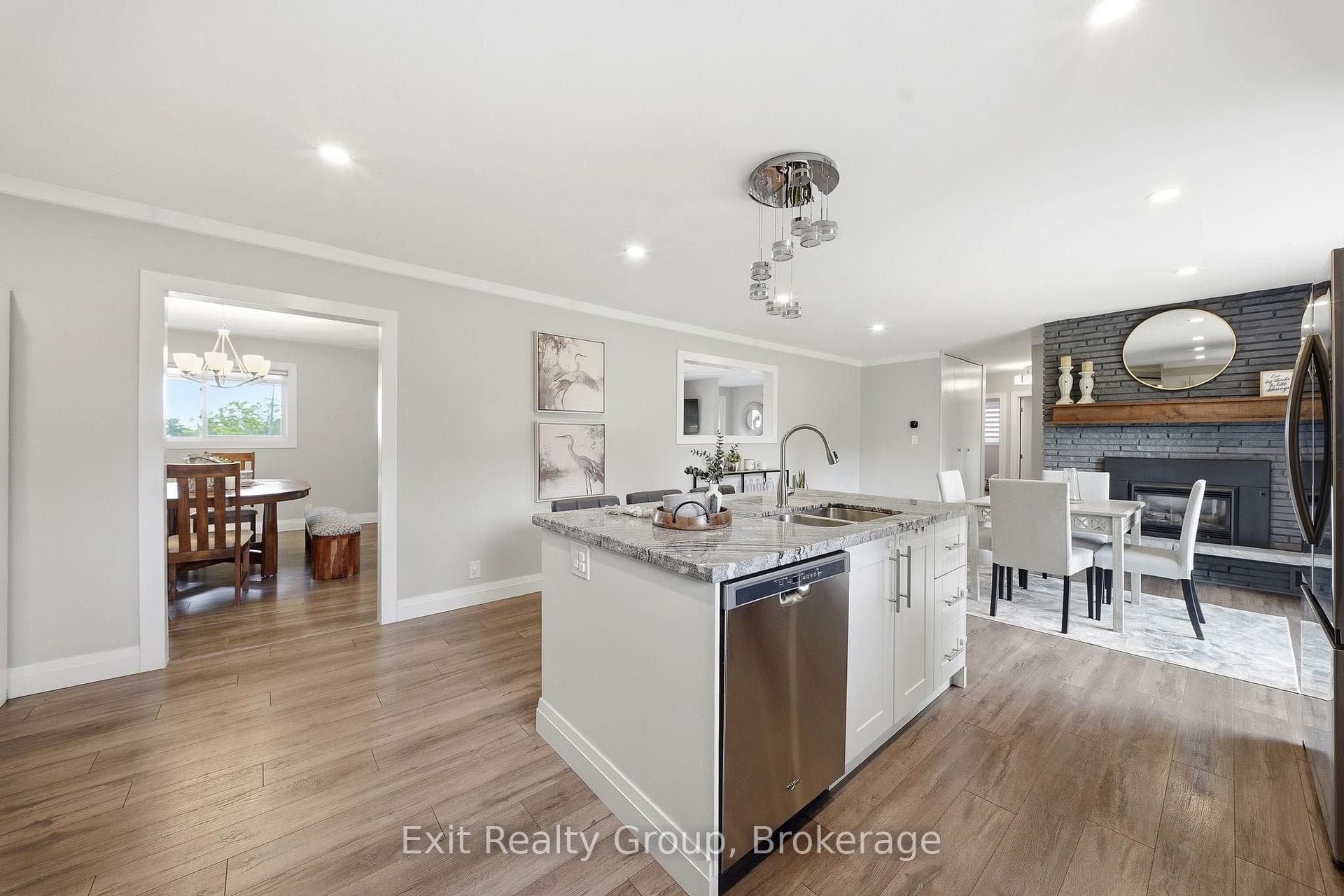 710 Harmony Road photo 16