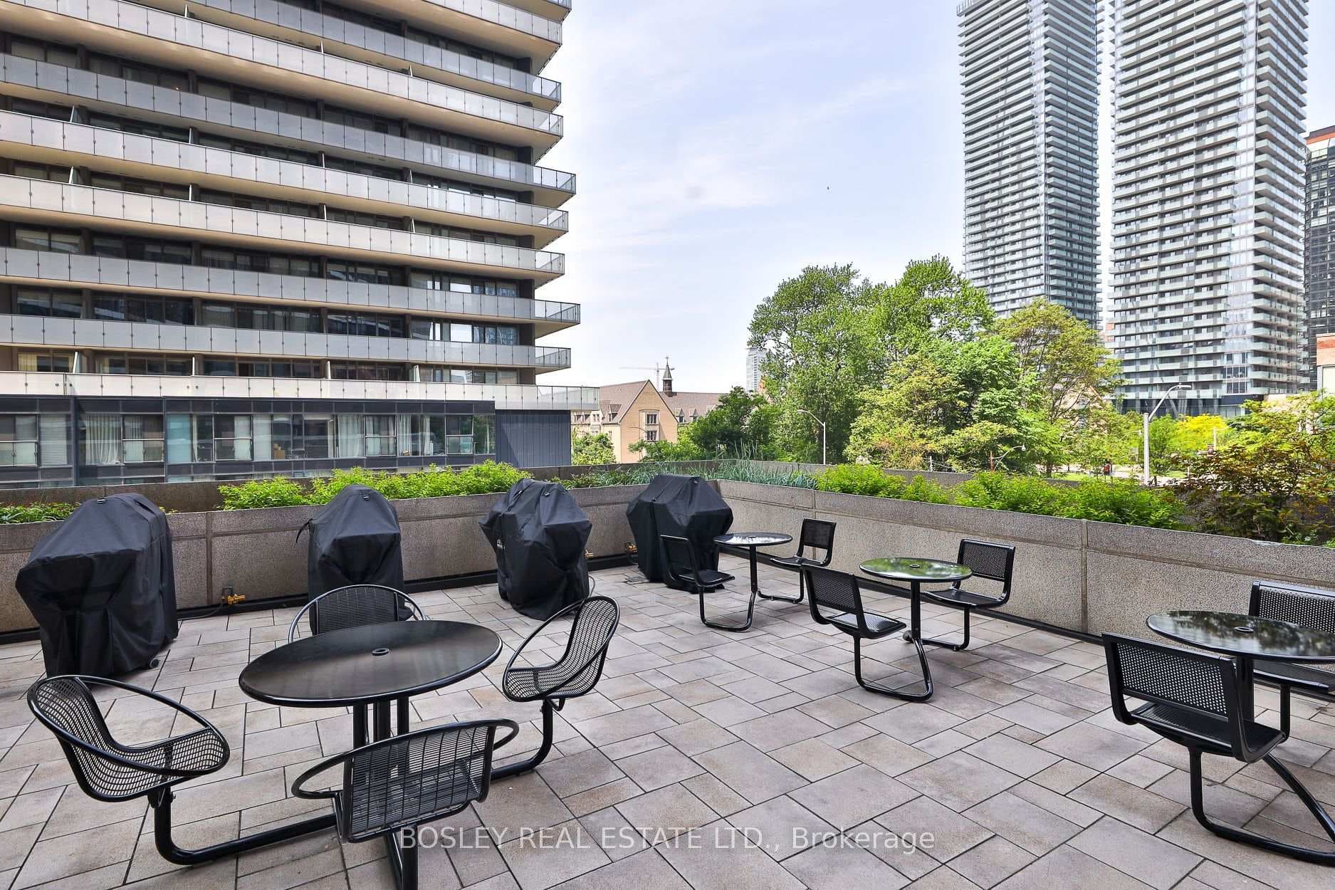1001 Bay Street Unit 2108 photo 32