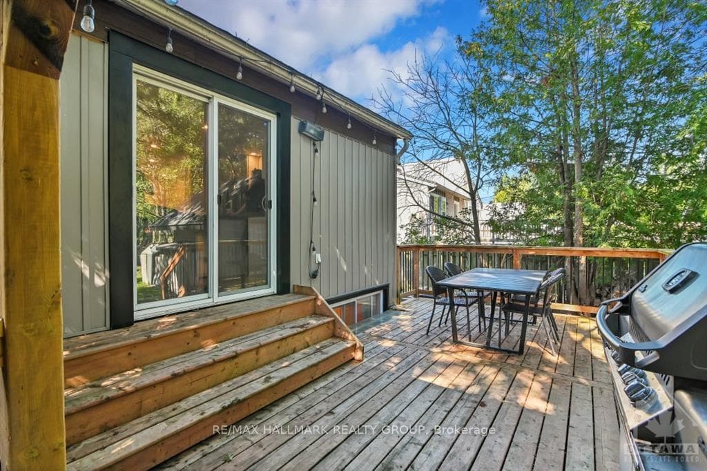 72 GLAMORGAN Drive photo 22