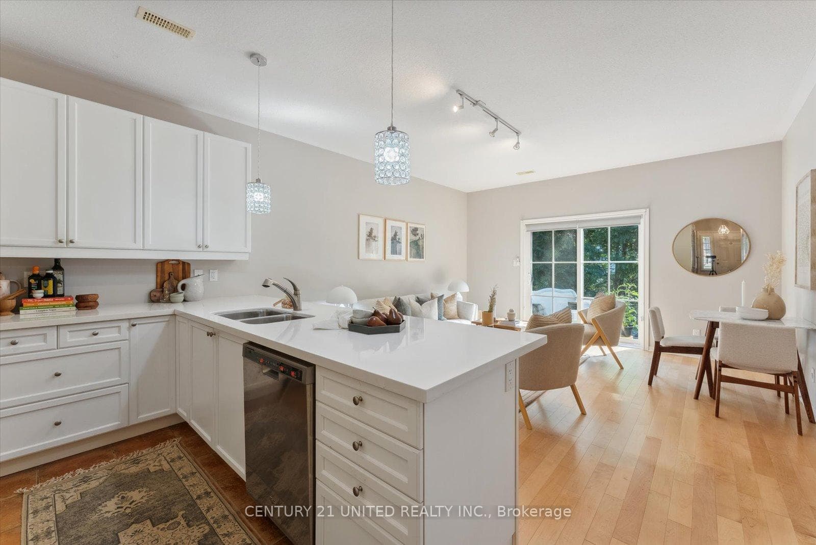 9 Wingett Way photo 11