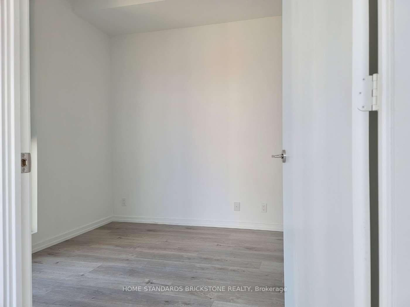 1000 Portage Parkway Unit 2705 photo 12