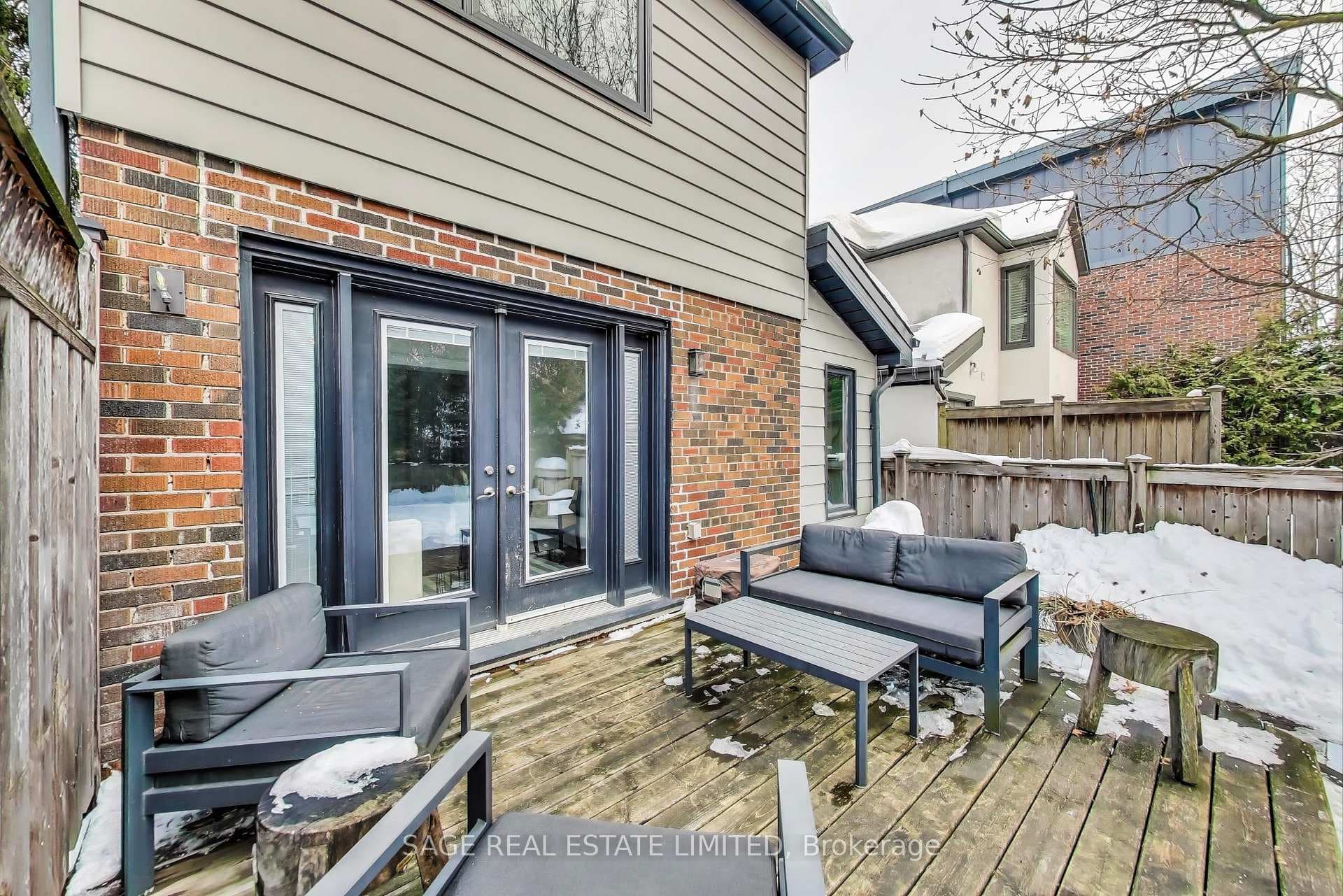 138 Clifton Road photo 40