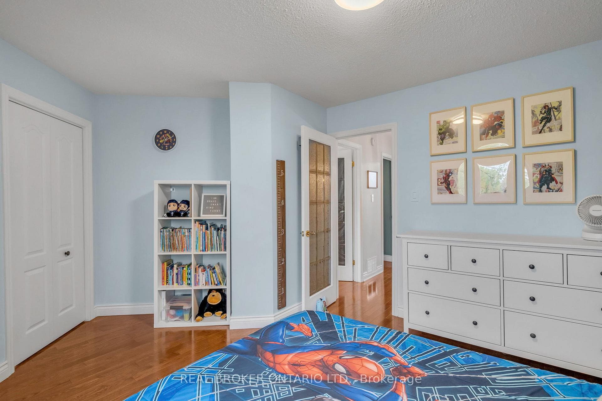 40 Montcalm Place photo 24