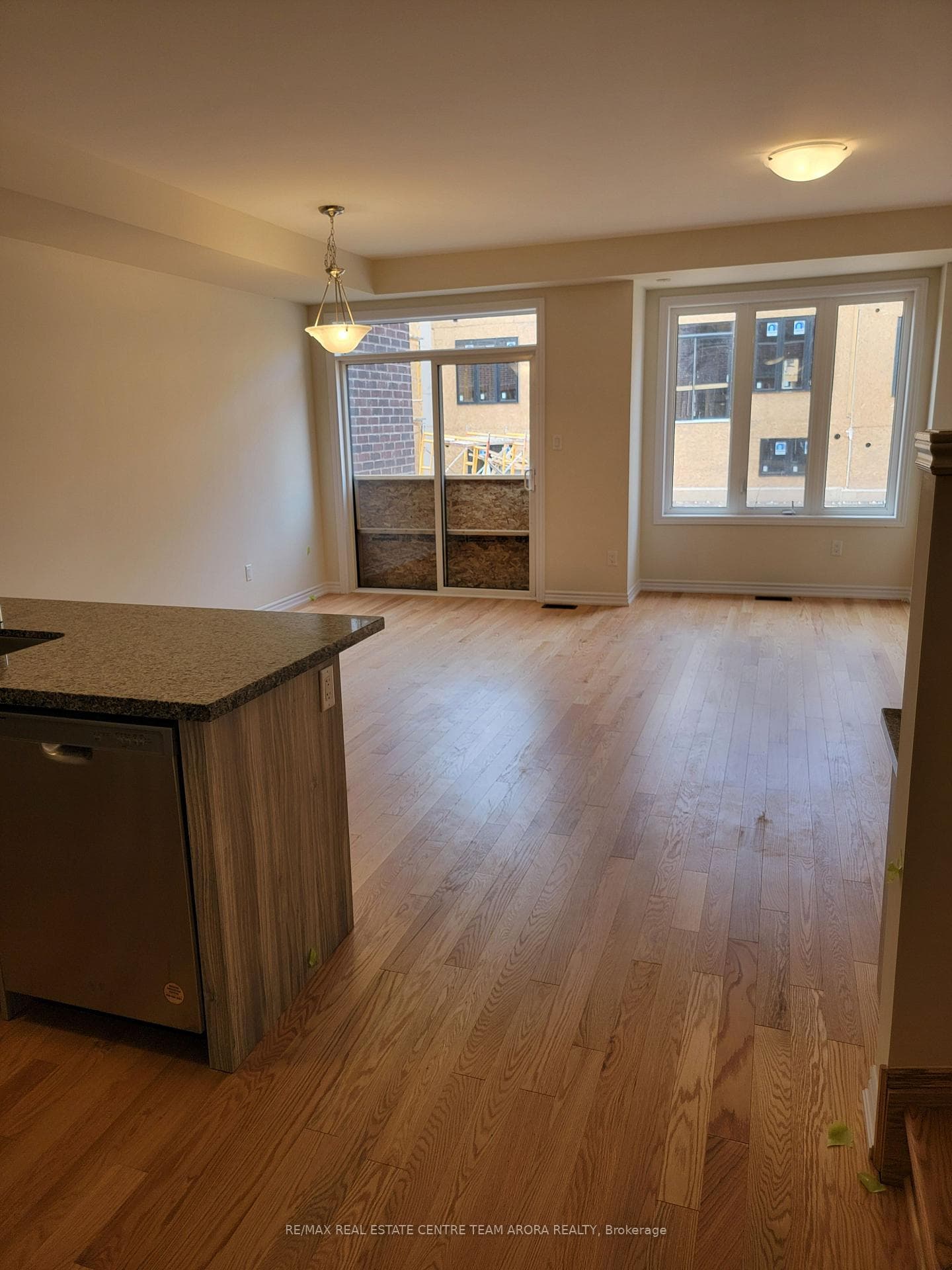 1435 Almonte Drive photo 3