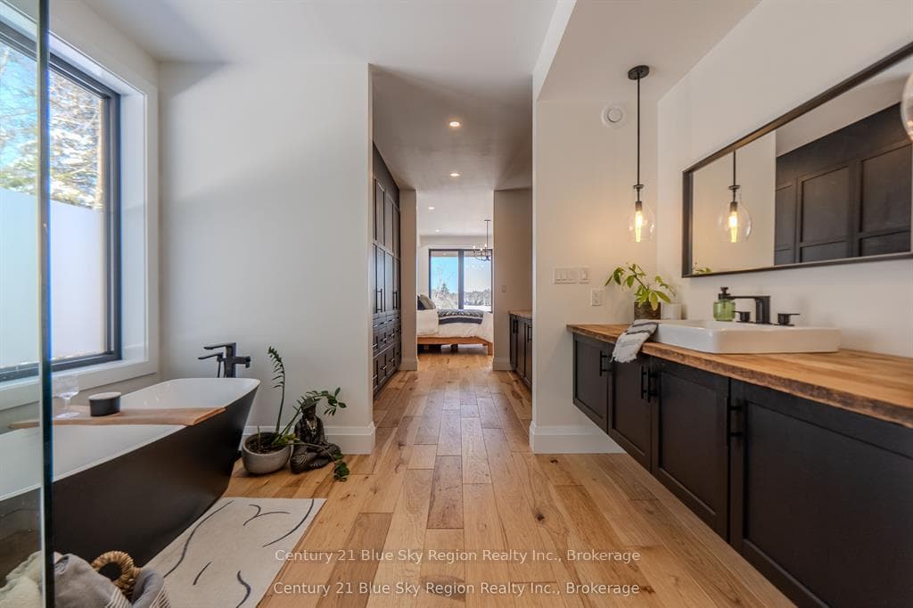 238 Niagara Road photo 23
