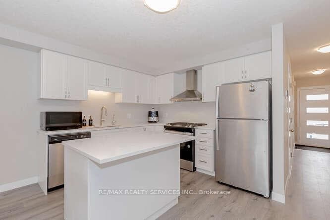 73 Wilkinson Avenue photo 6