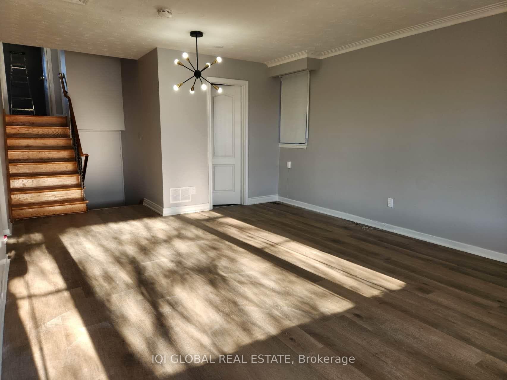 2143 Linby Street Unit UPPER photo 5