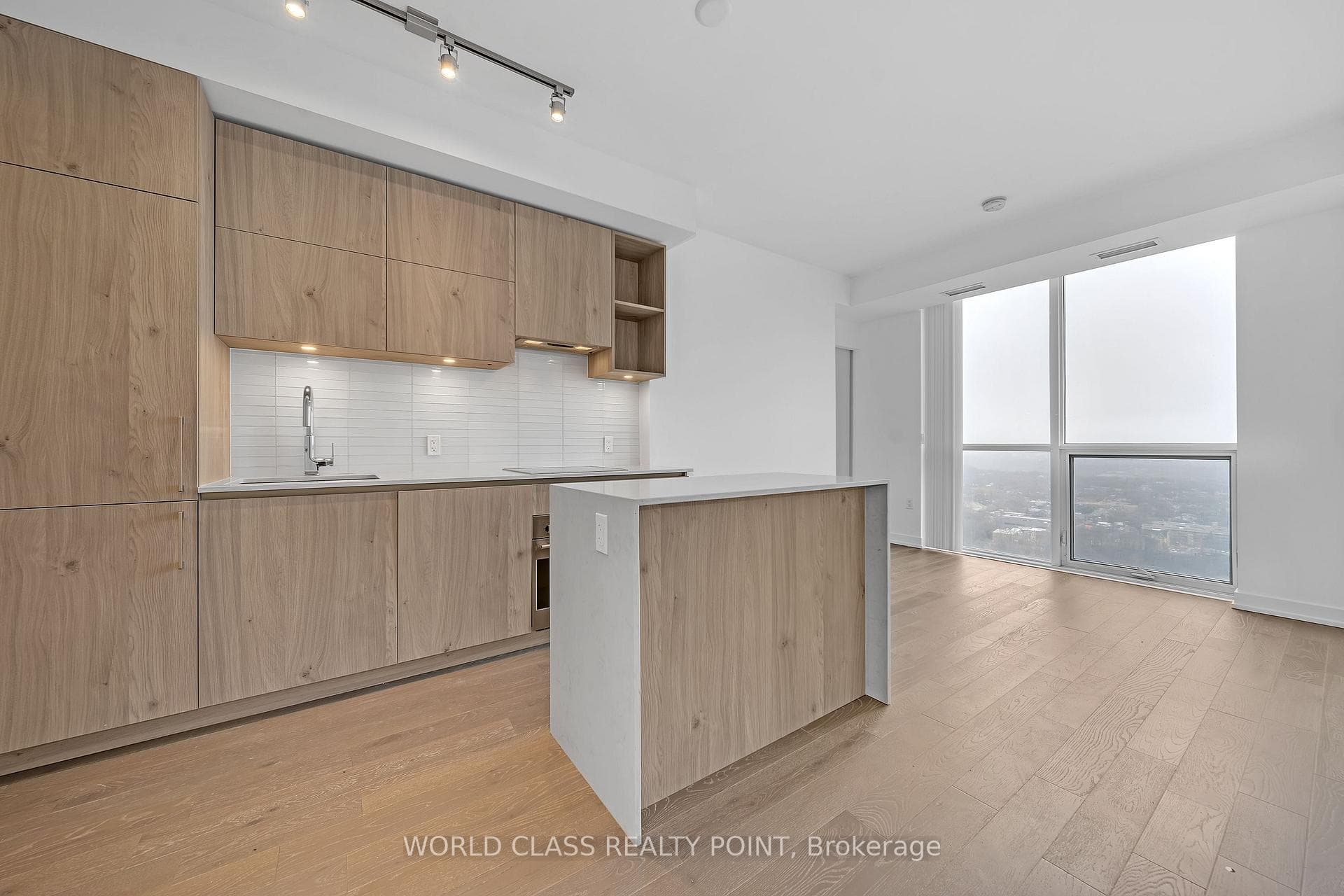 1 Yorkville Avenue Unit 3009 photo 5