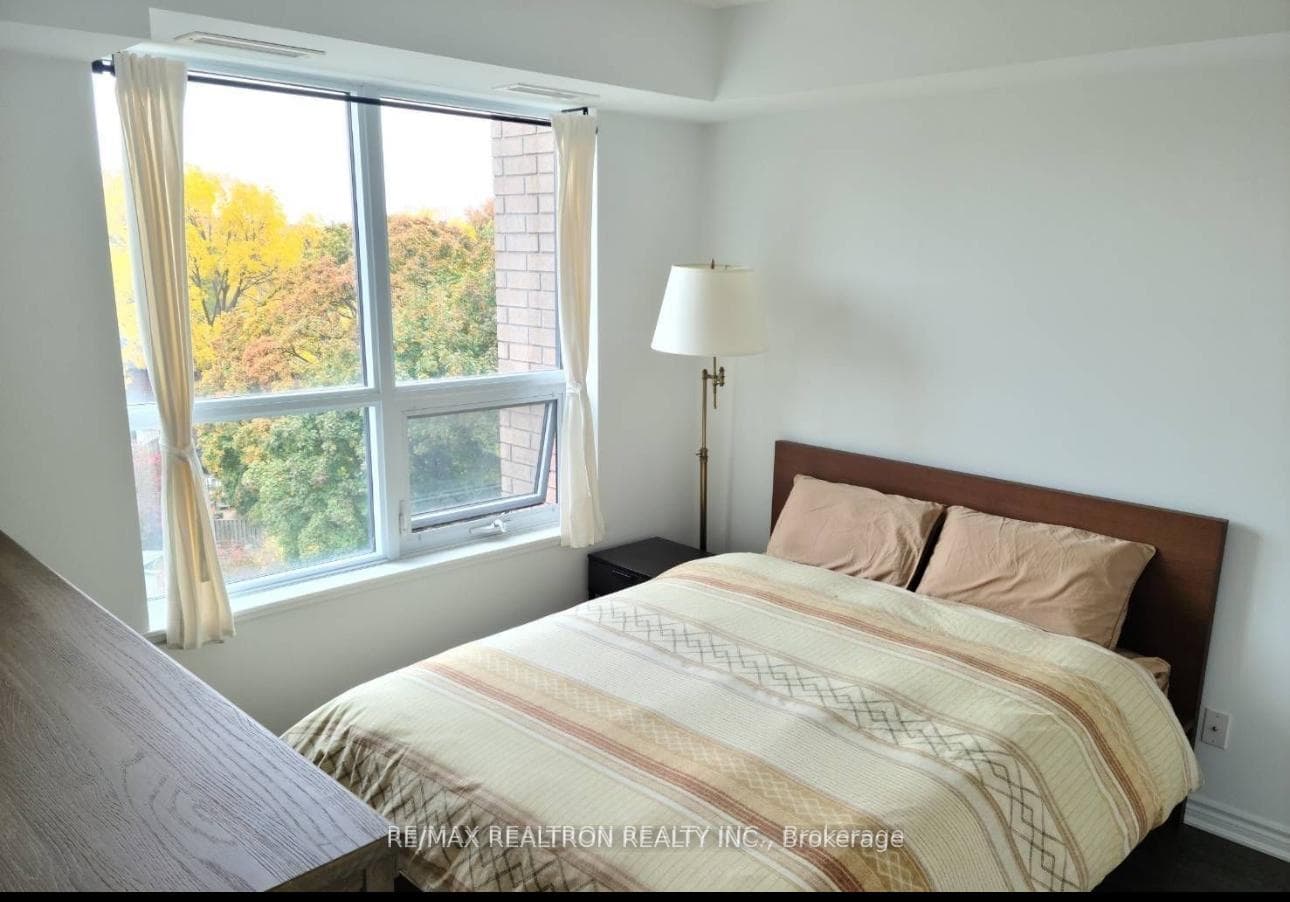 1 Falaise Road Unit 608 photo 8