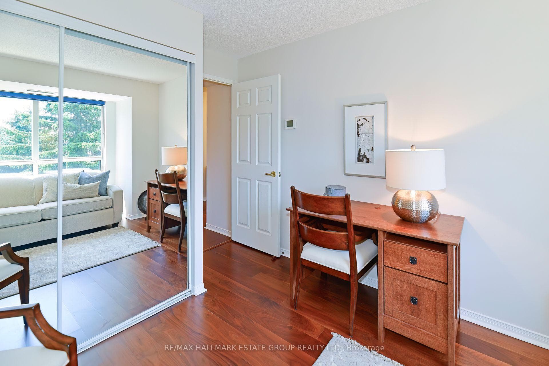 38 Avoca Avenue Unit 403 photo 25