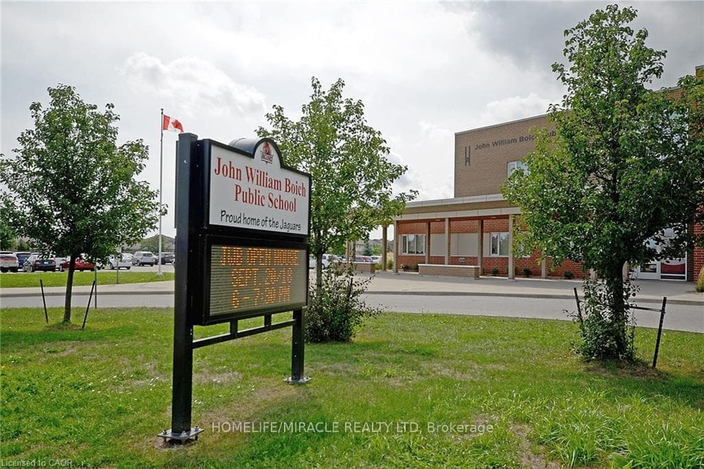 5240 Dundas Street Unit B414 photo 27