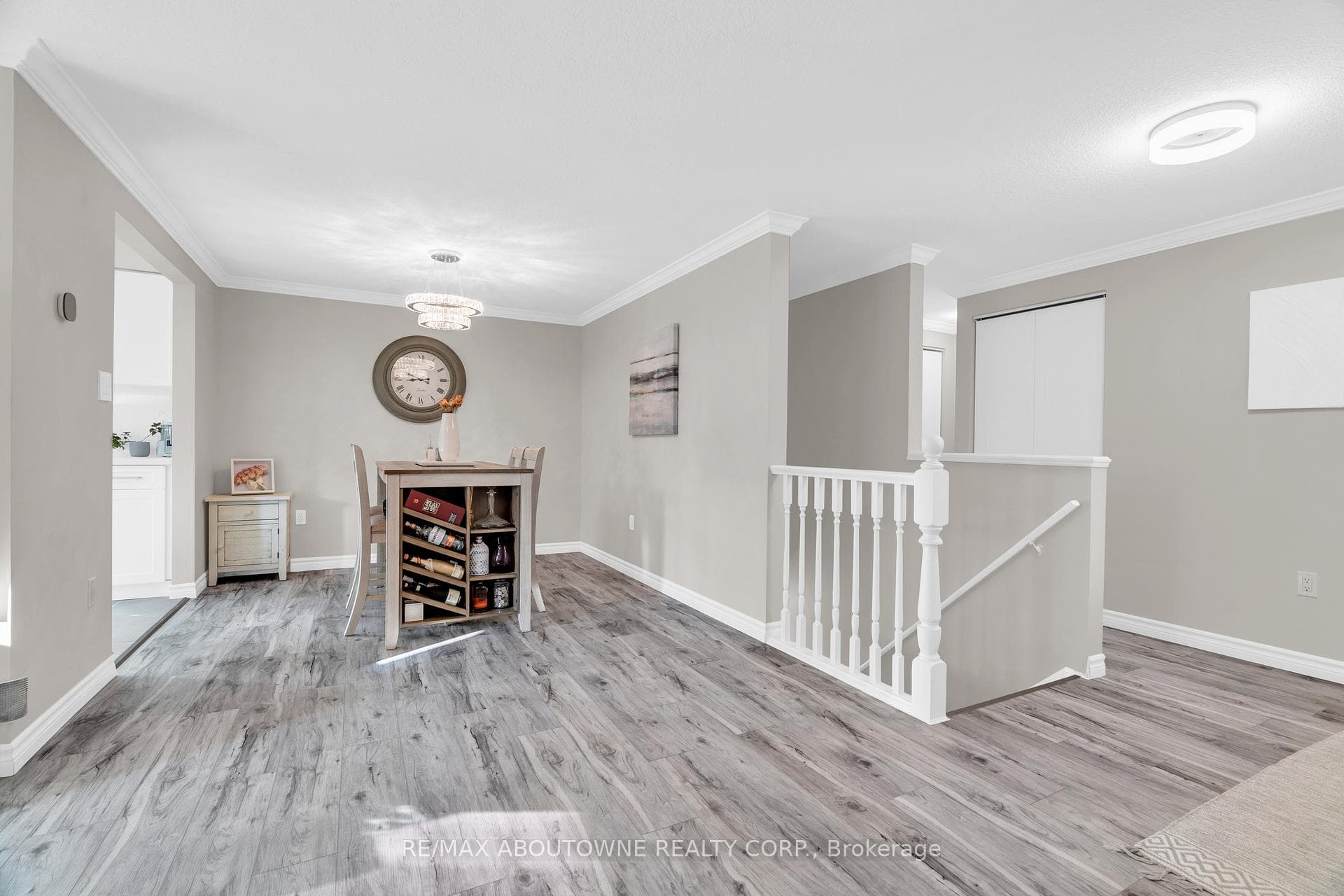 20 Moss Place photo 7