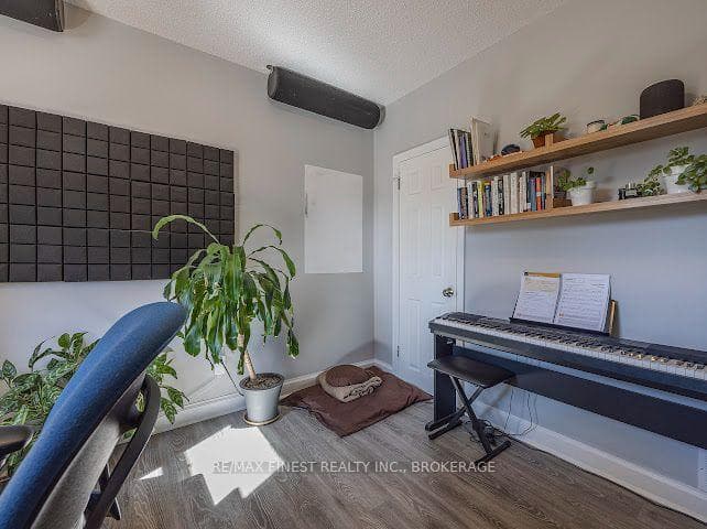 80 Thomas Street photo 22