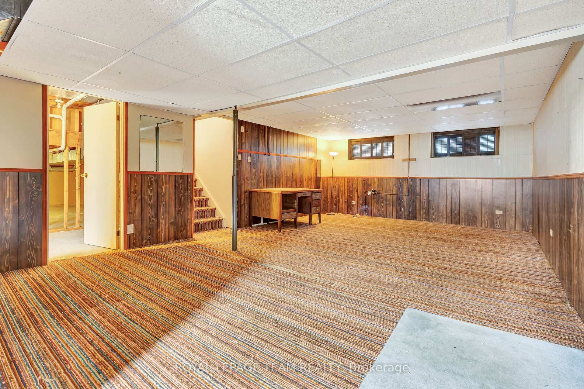 50 Equestrian Drive photo 34