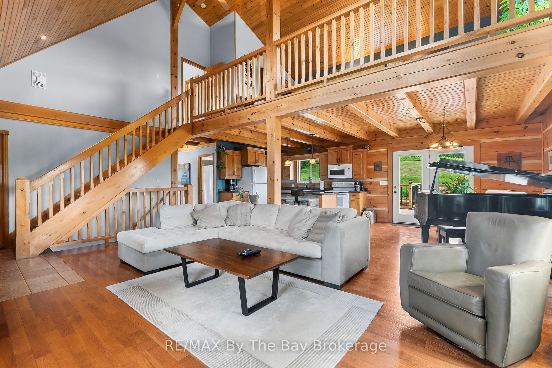 23467 Holland Sydenham Townline photo 4