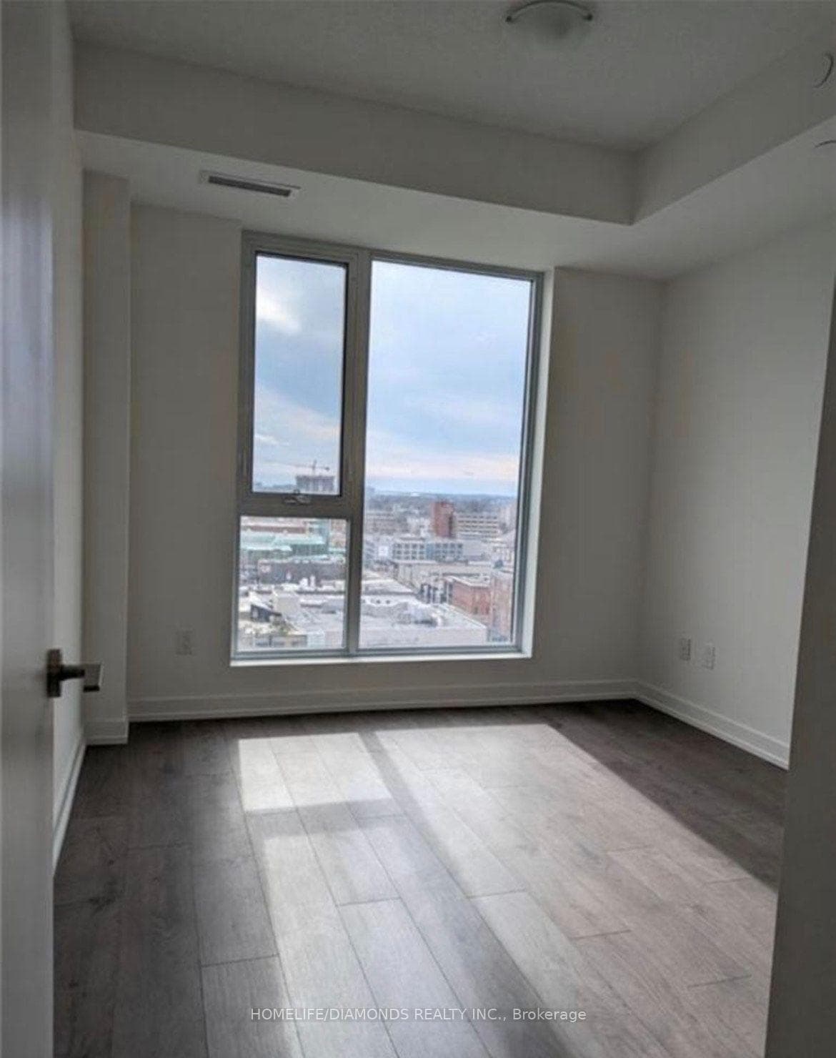 55 DUKE Street Unit 2104 photo 6