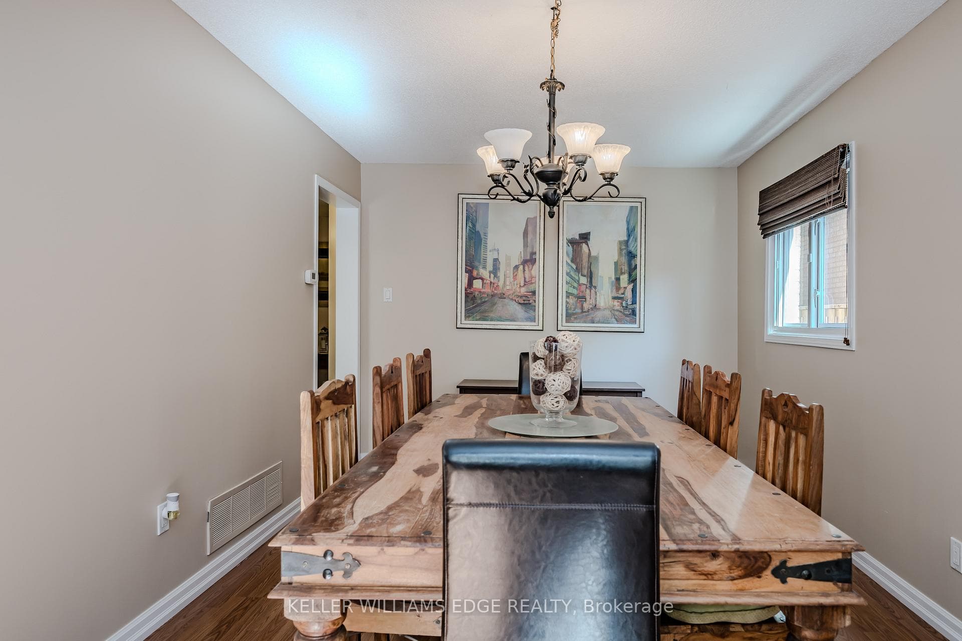 1402 Cedarglen Court photo 6