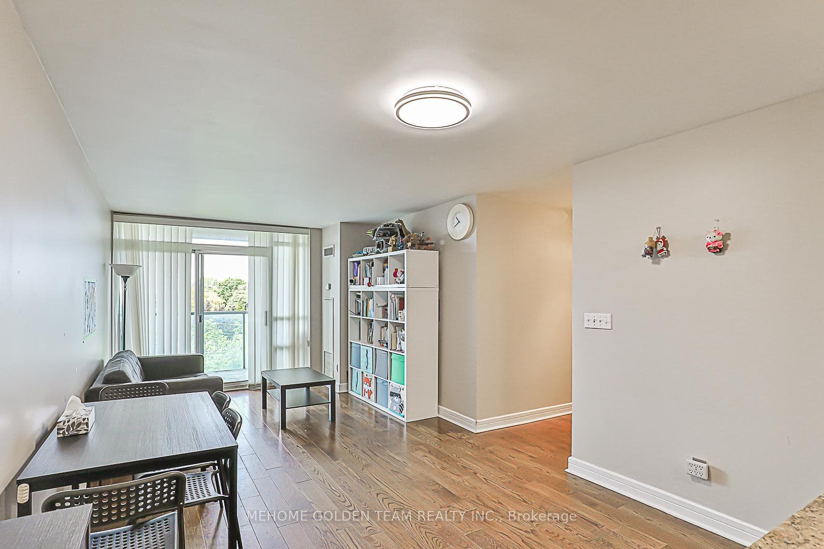 16 Harrison Garden Boulevard Unit 602 photo 14