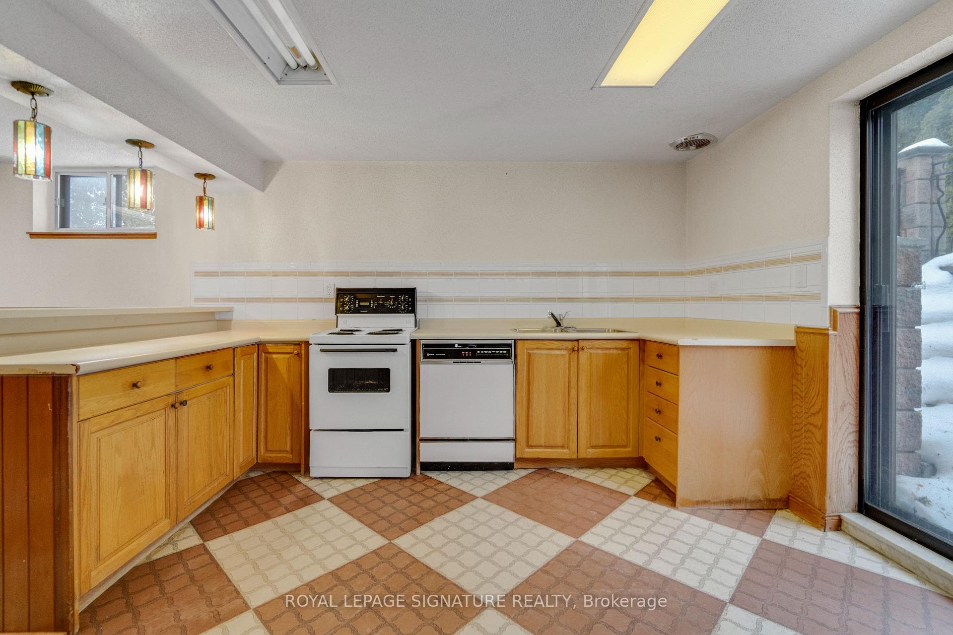163 Milady Road photo 31